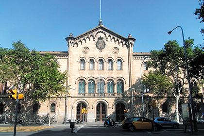 バルセロナ大学
