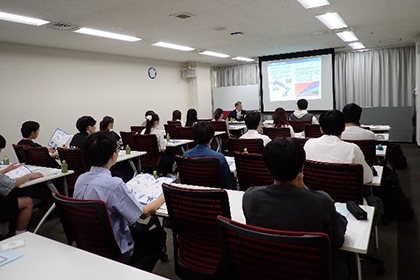 ゼミナール紹介_経済学部_河藤佳彦ゼミ_03