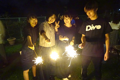 ゼミナール紹介‗経済学部‗奴田原-健悟:夏合宿での花火