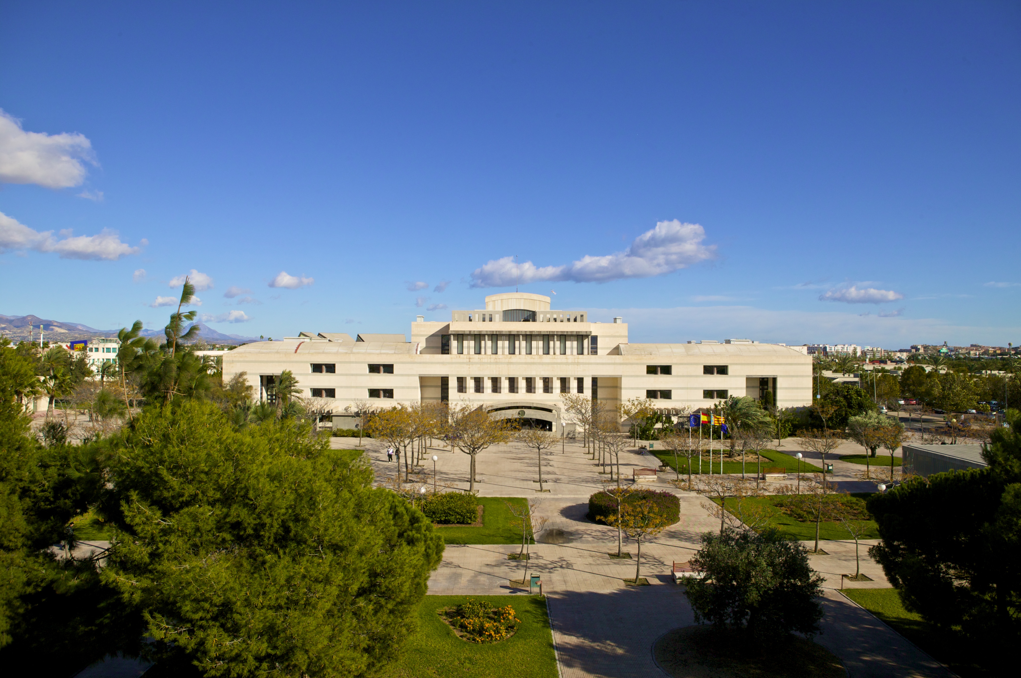 国際交流協定校等 専修大学