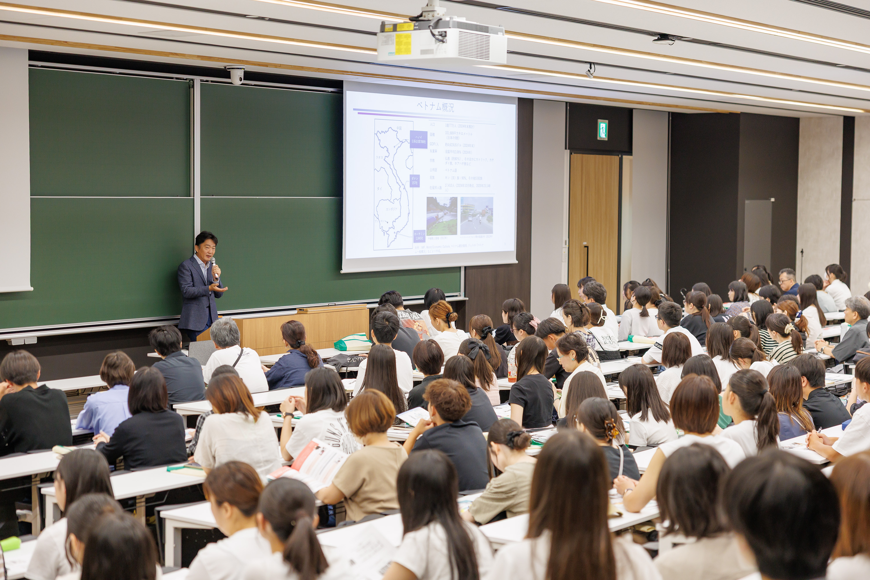 相談ブースで疑問を解決! 2025OC模擬授業