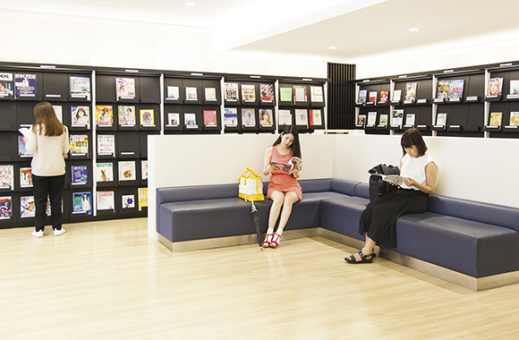 専修大学図書館神田分館