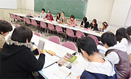 イギリスの文化と文学_01 ゼミナール紹介_文学部_道家英穂