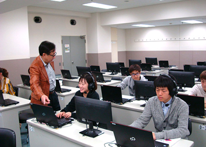ゼミナール紹介_文学部_三浦-弘_音声分析ソフトの実習(3) 1573009430420
