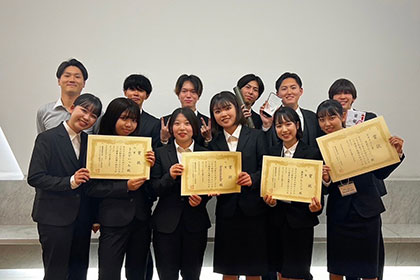 ゼミナール紹介_経営学部_中村世名ゼミ_02