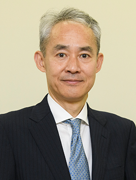 馬塲新学長宣材写真_リサイズ済