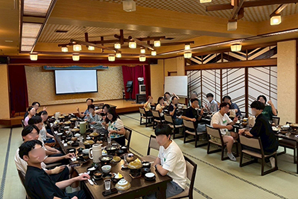 ゼミナール紹介-商学部-尾木研三04