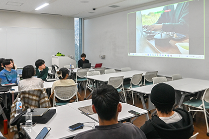ゼミナール紹介_経営学部_足代訓史ゼミ_04