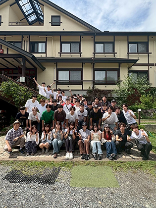 ゼミナール紹介-経済学部-金-榮愨03