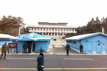 毎日新聞社「国際ジャーナリズム論」