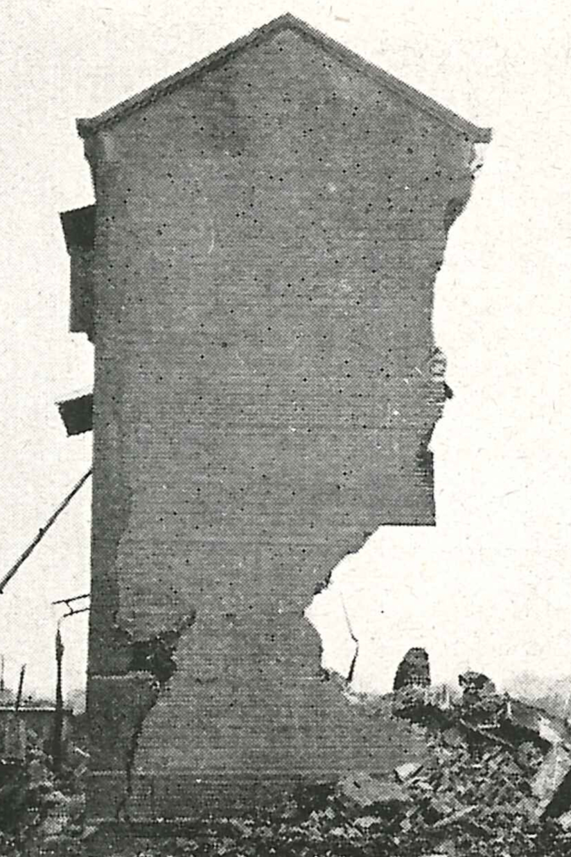 神田区今川小路　専修大学倉庫