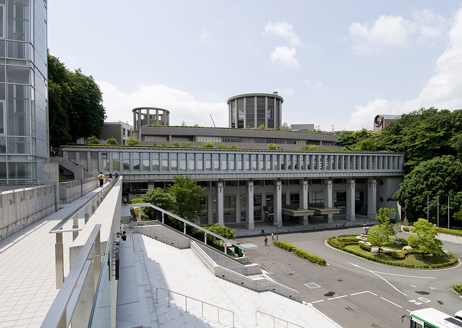 120年記念館（生田キャンパス9号館）