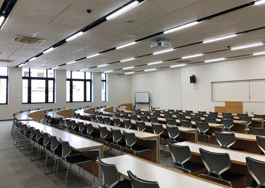 専修大学大学院（神田キャンパス7号館）