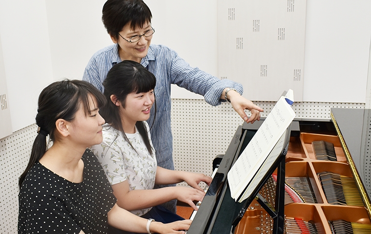 音楽教育のための練習室での個別指導