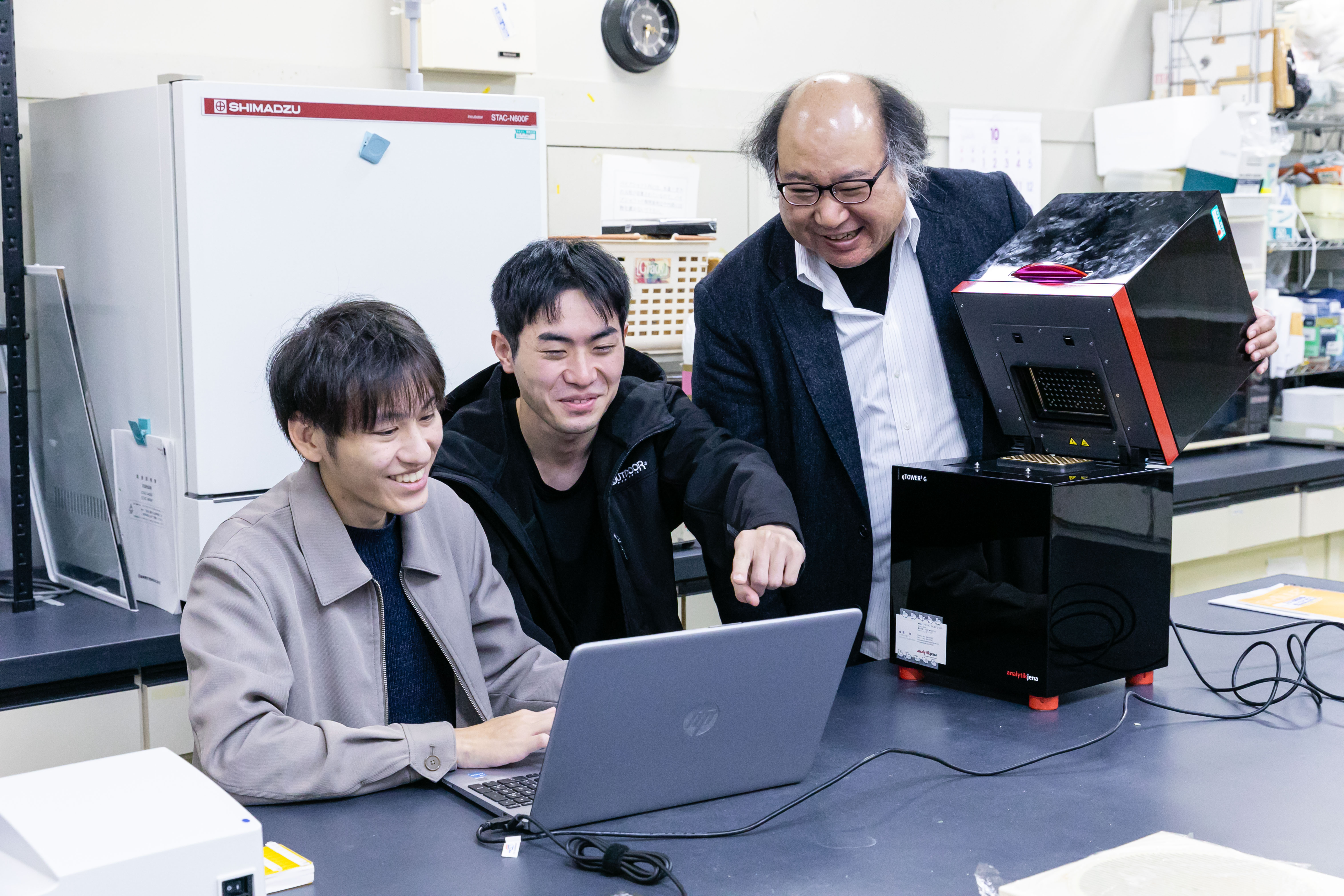 生物科学科 奈良先生