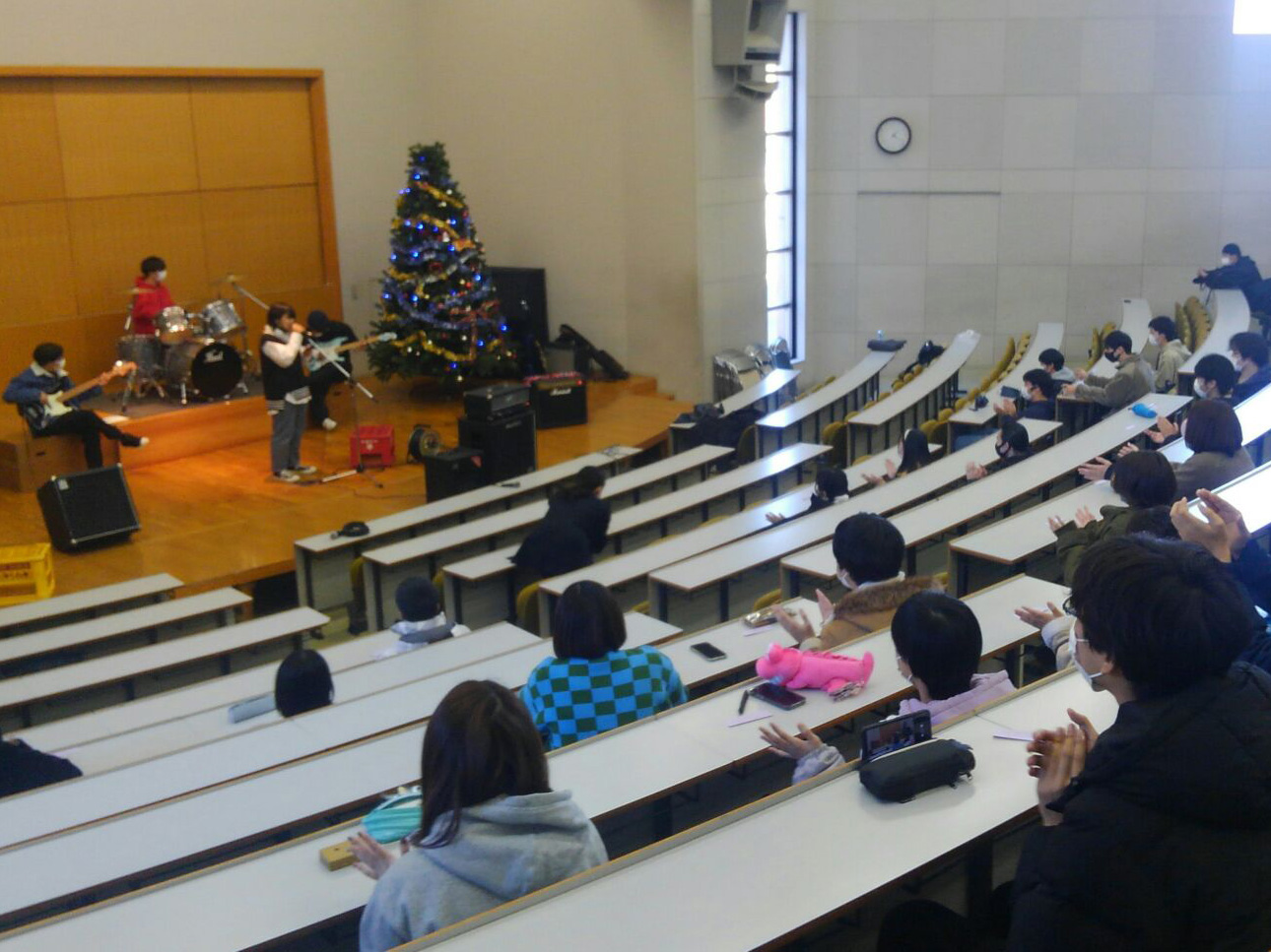 学生生活 学生会 がクリスマスイベントを開催 石巻専修大学