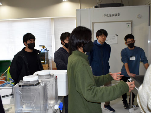 bi②