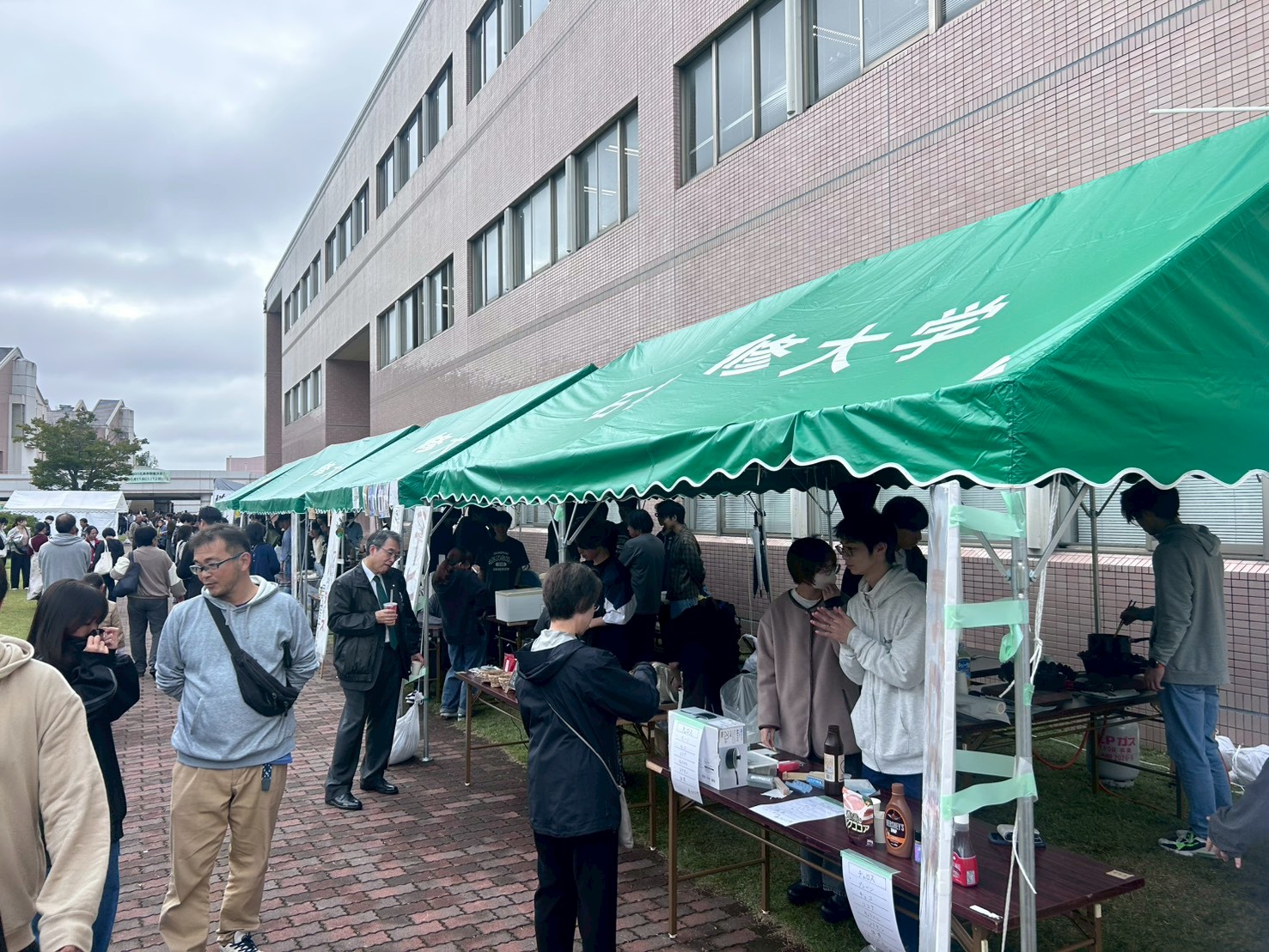 LINE_ALBUM_石鳳祭_251014_75