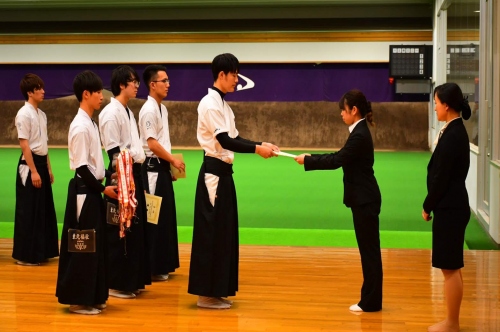 東北地区大学体育大会 初3位 弓道部 石巻専修大学 東北地区大学体育大会 初3位 弓道部 石巻専修大学