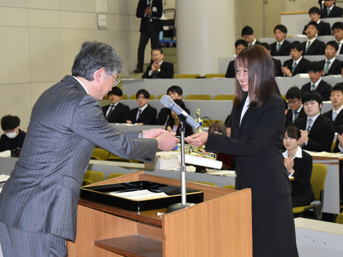 【学生生活】学生表彰式_03