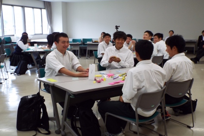専修大学北上高等学校生が総合科目i 高大接続科目 を受講しました 石巻専修大学