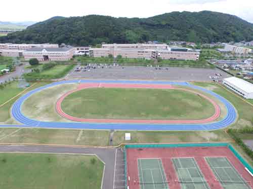 陸上競技場トラック新設 オープニングセレモニーを開催05