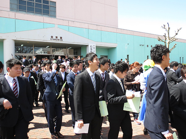 2015年度入学式を挙行3