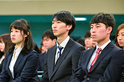 フォトギャラリー 入学式 専修大学