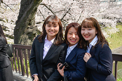 フォトギャラリー 入学式 専修大学