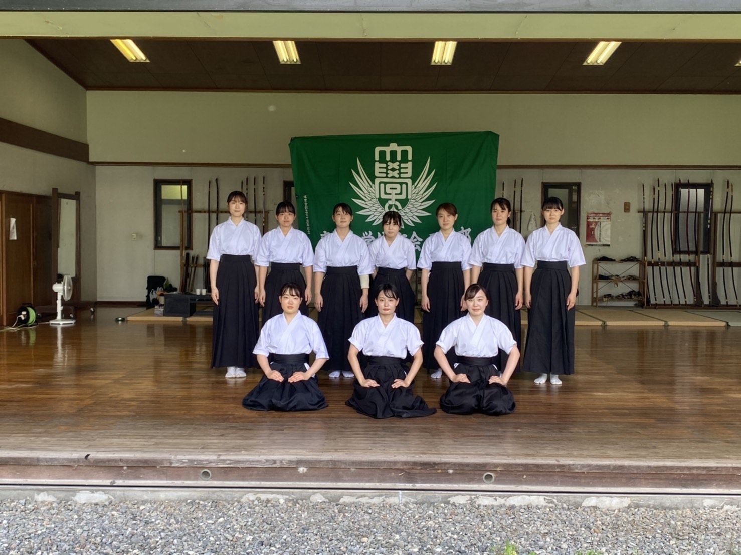 弓道女子2