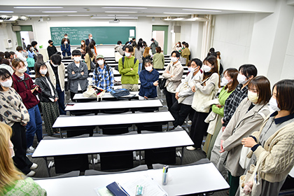 20220325国際コミュニケーション学部異文化コミュニケーション学科06