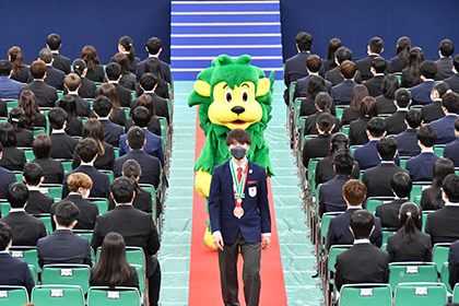 20220406森重選手に川島記念特別功労賞03