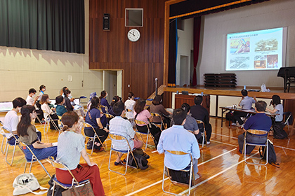 20220922ECRW②_森林の生成に関する講演の様子