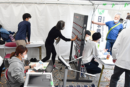 20221201ねんりんピック_動体視力測定を実施