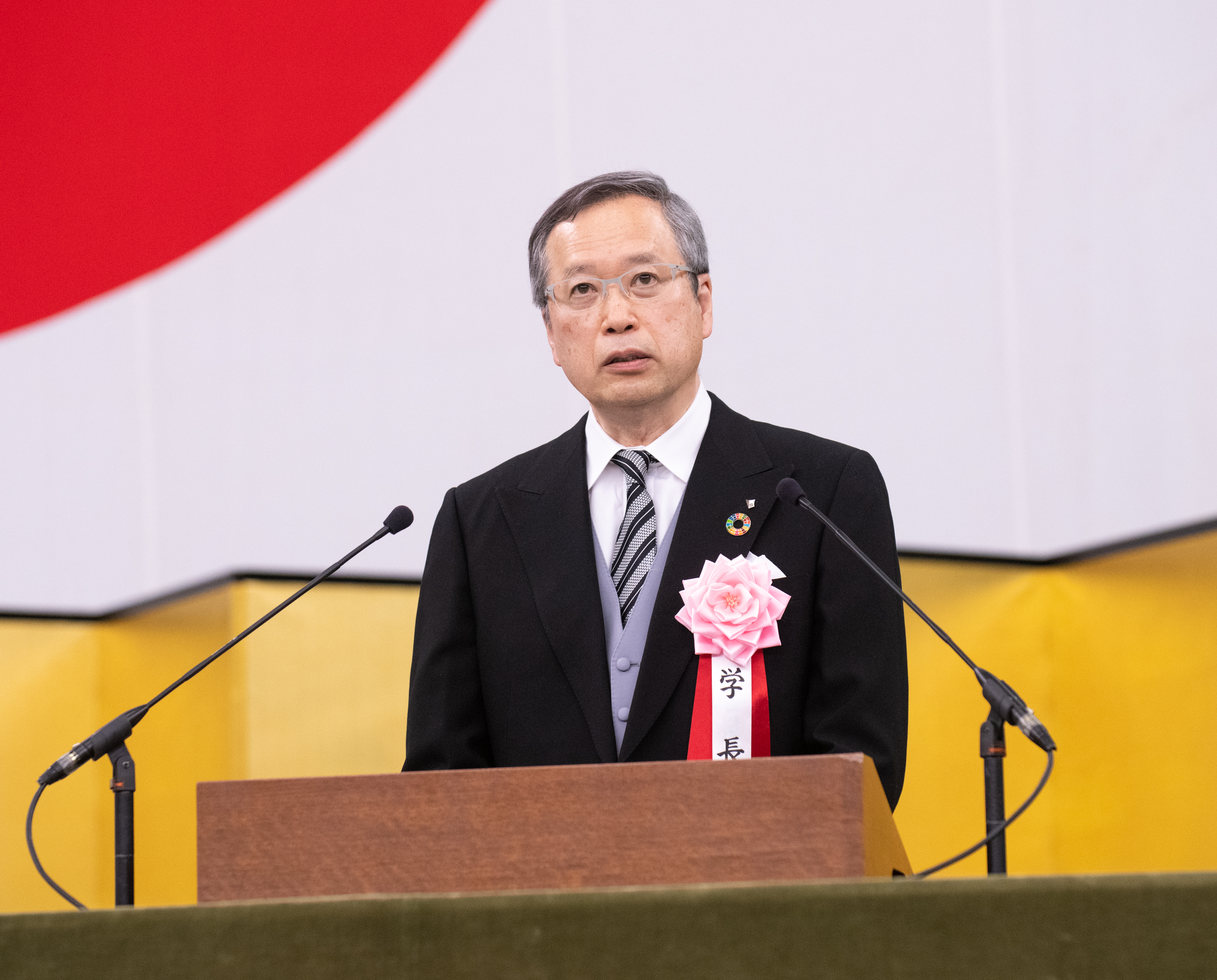 2022年度卒業式6 佐々木学長