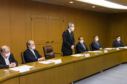 20230509ラオス私立教育協会訪問団が来学06