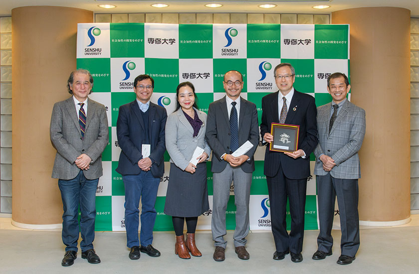 20231115ハノイ人文社会科学大学関係者来学_01