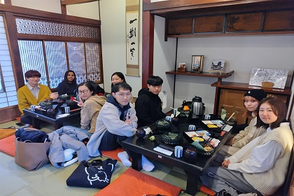 HP用食事(右)