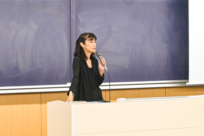 黒川の女１
