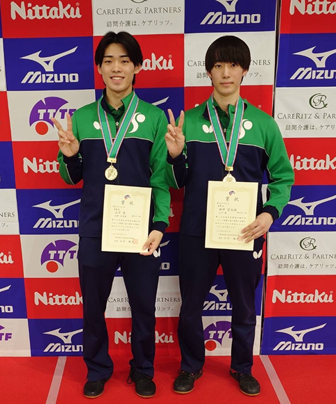 卓球男子ダブルス優勝