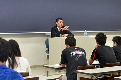 20181718「スポーツキャリア概論」佐々木太一さん講演02