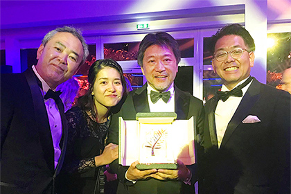 カンヌ映画祭最高賞パルムドール プロデューサーは専大出身の代情さん 専修大学 カンヌ映画祭最高賞パルムドール プロデューサーは専大出身の代情さん 専修大学