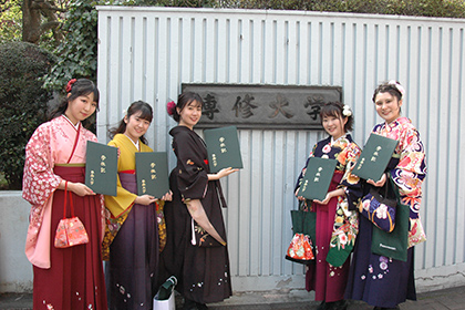 20200322学位記授与神田12