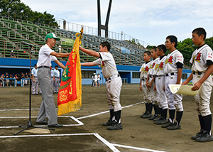 「オール上郷」(横浜市栄区代表)が初栄冠。10代目王者に輝く07